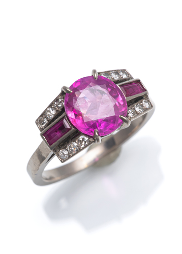 <b>Rubin Diamant Ring</b>