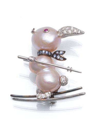 <b>Brosche „Ski-Hase“</b>