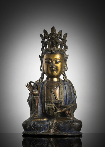 <b>Polychrom gefasste und partiell feuervergoldete Bronze des gekrönten Guanyin</b> <b>Polychrom gefasste und partiell feuervergoldete Bronze des gekrönten Guanyin</b>