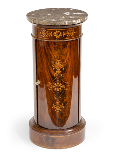 <b>CHARLES X SÄULENSCHRÄNKCHEN</b>