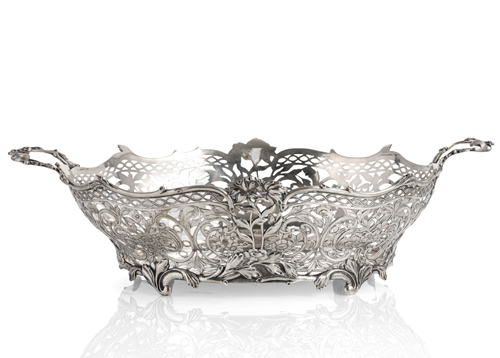 <b>Großer Silber-Brotkorb im barocken Stil</b>
