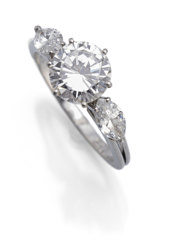<b>Brillantring</b> <b>Brillantring</b>