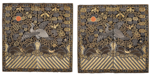 <b>Paar Rangabzeichen mit Reihern in Gold- und Silberstickerei</b> <b>Paar Rangabzeichen mit Reihern in Gold- und Silberstickerei</b>