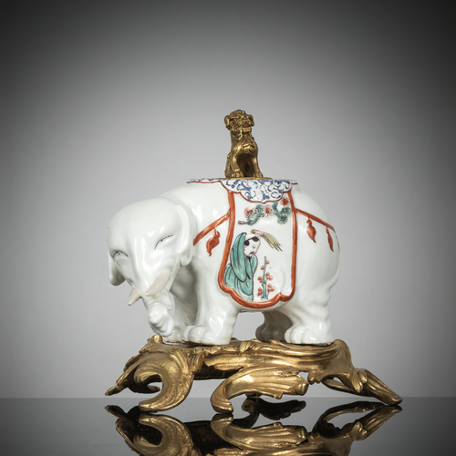 <b>Samson-Räuchergefäß in Elefantenform im Kakiemon-Stil mit Ormolu-Bronzesockel und Teekanne</b>