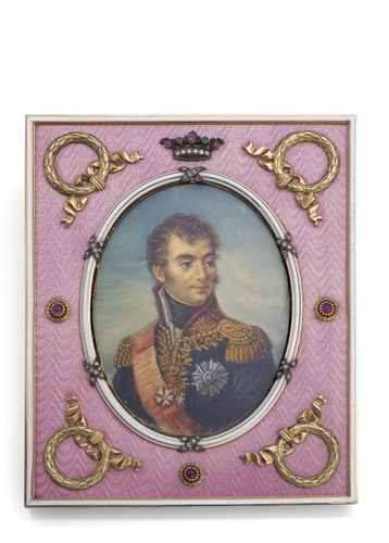 <b>Feiner Goldrahmen mit Portraitminiatur des Auguste F.L. Viesse de Marmont</b> <b>Feiner Goldrahmen mit Portraitminiatur des Auguste F.L. Viesse de Marmont</b>