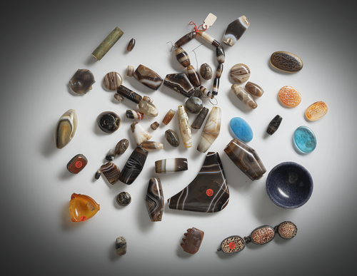 <b>Sammlung Steinperlen</b> <b>Sammlung Steinperlen</b>