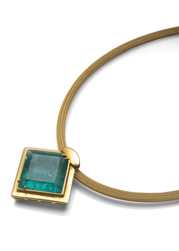 <b>Prächtiges Smaragd Collier</b> <b>Prächtiges Smaragd Collier</b>