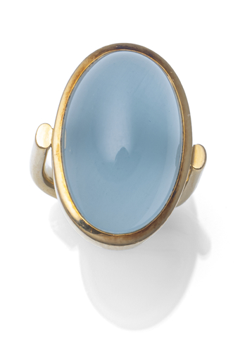 <b>Goldring mit Aquamarin-Cabochon</b> <b>Goldring mit Aquamarin-Cabochon</b>