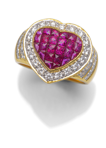 <b>Rubin Brillant Ring</b> <b>Rubin Brillant Ring</b>