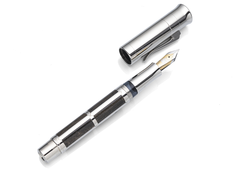 <b>GRAF VON FABER CASTELL Füllfederhalter, Limited Edition von Faber-Castell Pen of the Year 2007</b> <b>GRAF VON FABER CASTELL Füllfederhalter, Limited Edition von Faber-Castell Pen of the Year 2007</b>