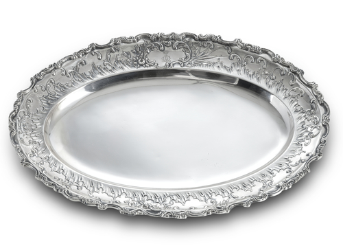 <b>Ovale Servierplatte</b> <b>Ovale Servierplatte</b>