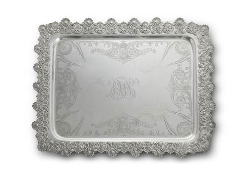 <b>Großes Tablett</b> <b>Großes Tablett</b>