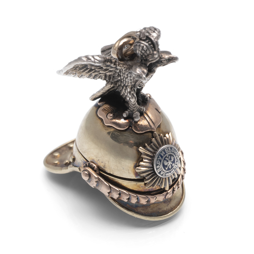 <b>Miniaturhelm mit Doppeladler aus Gold und Silber</b> <b>Miniaturhelm mit Doppeladler aus Gold und Silber</b>