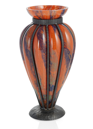 <b>Grosse Jugendstil Vase 'Verre de Jade' mit Eisenmontierung</b> <b>Grosse Jugendstil Vase 'Verre de Jade' mit Eisenmontierung</b>