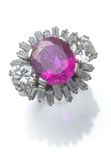 <b>Rubin Brillant Ring</b> <b>Rubin Brillant Ring</b>