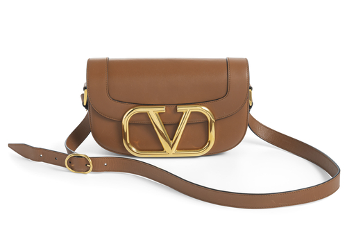 <b>Valentino</b> <b>Valentino</b>