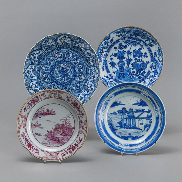 <b>FOUR EXPORT PORCELAIN PLATES WITH LOTUS AND LANDSCAPES</b>